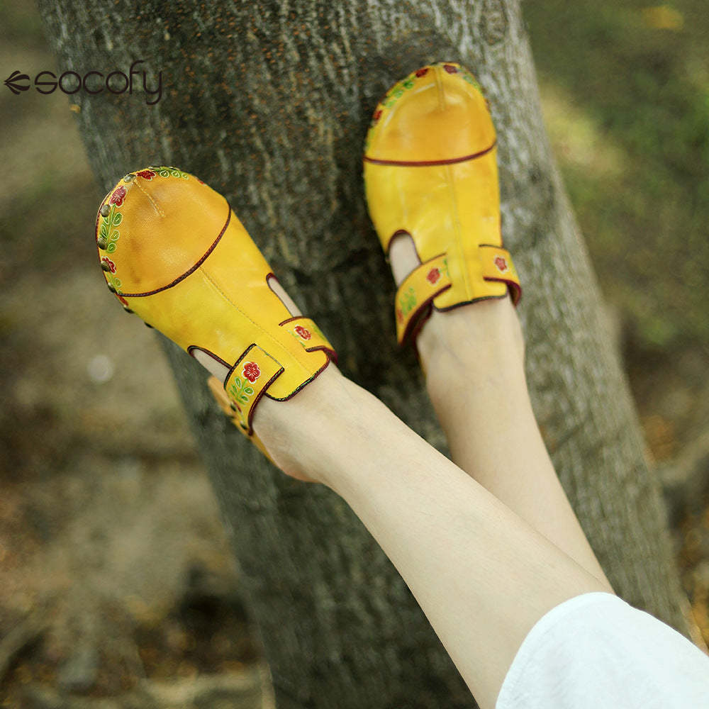 Socofy Spring and summer new spot genuine leather retro floral Baotou comfortable thick heel clogs and sandals