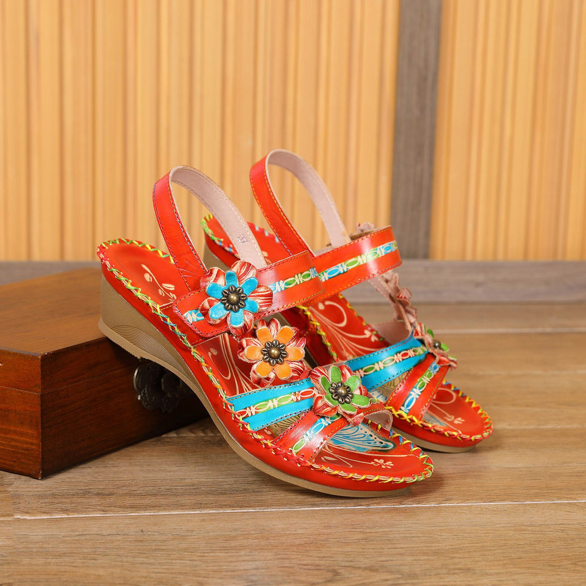 Socofy Vicconfy Summer genuine leather ethnic style wedge heel retro casual fashion flower decorated sandals