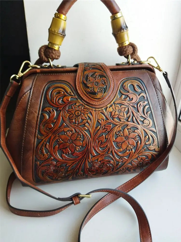 Socofy Handmade Women Shoulder Bag Vintage Carved Leather Women's Bag trend Handbags Female Bags